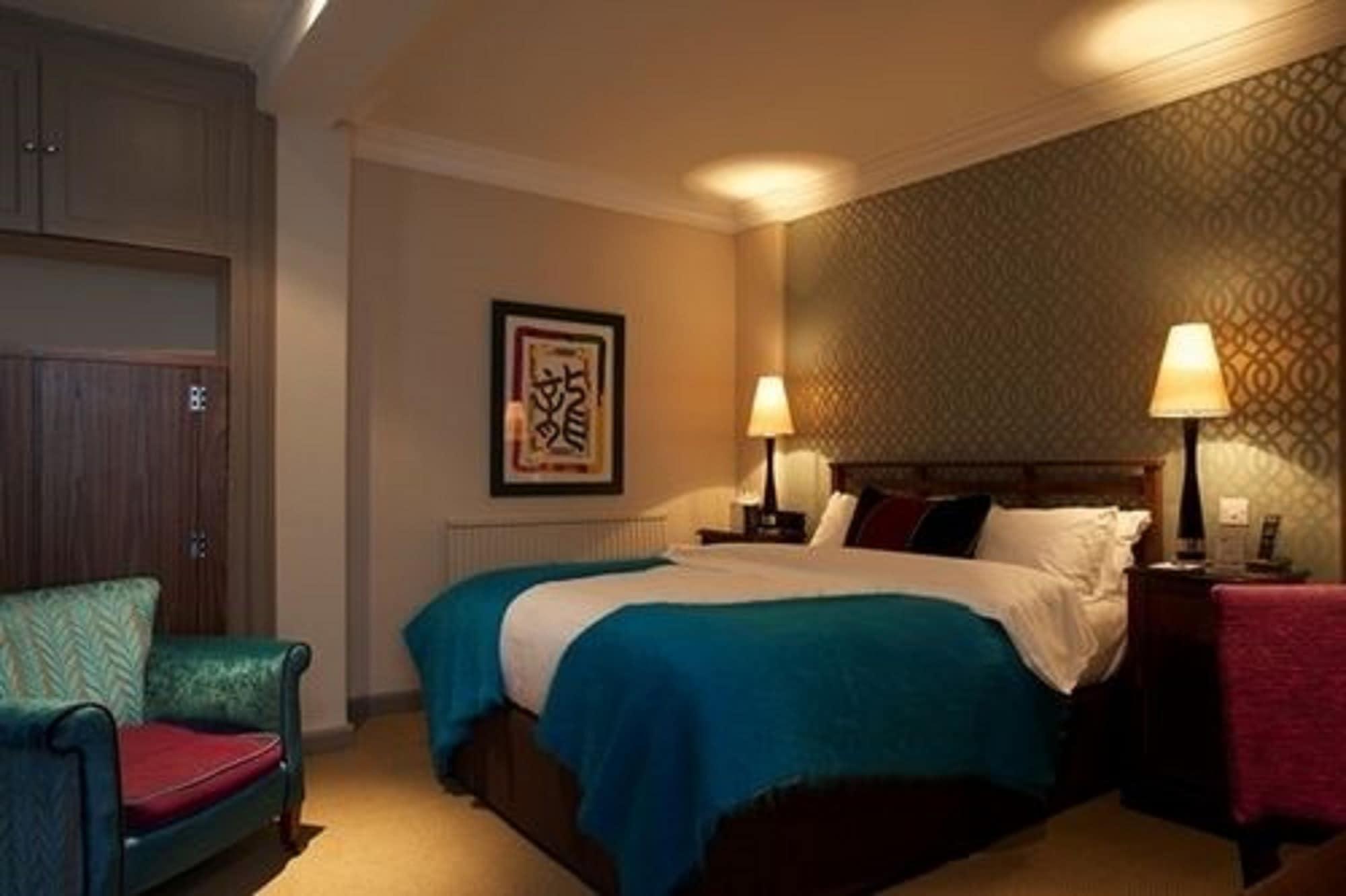 The Feathers Hotel Вудсток Экстерьер фото